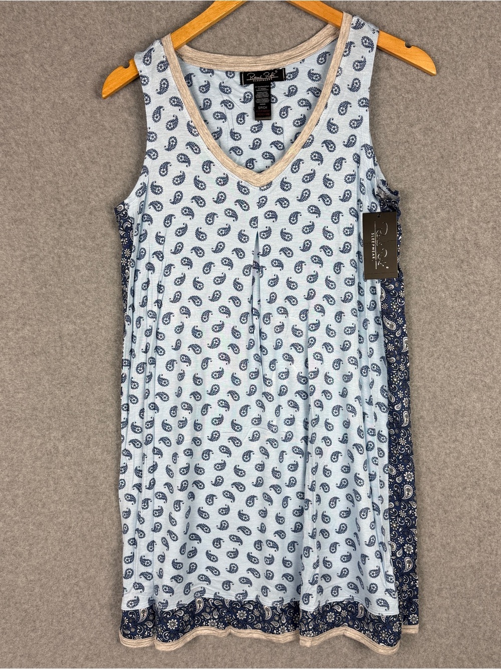 Rene' Rofe' Sleepwear Sleeveless Nightgown Blues Women’s NWT Paisley Print